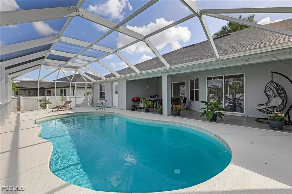 344 SW 24th Place Cape Coral FL 33991