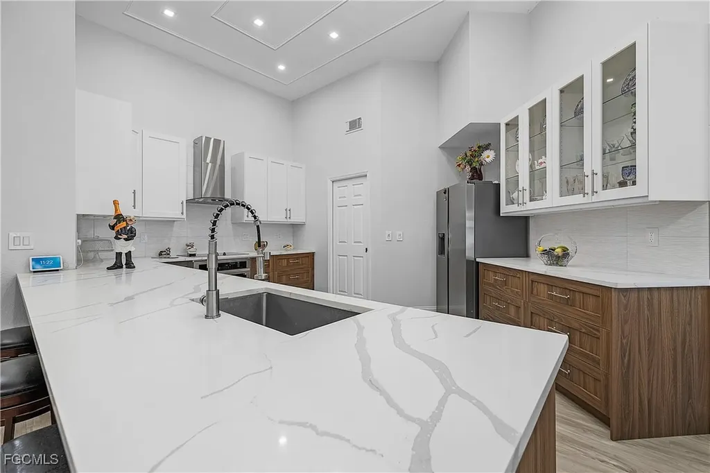 344 SW 24th Place Cape Coral FL 33991