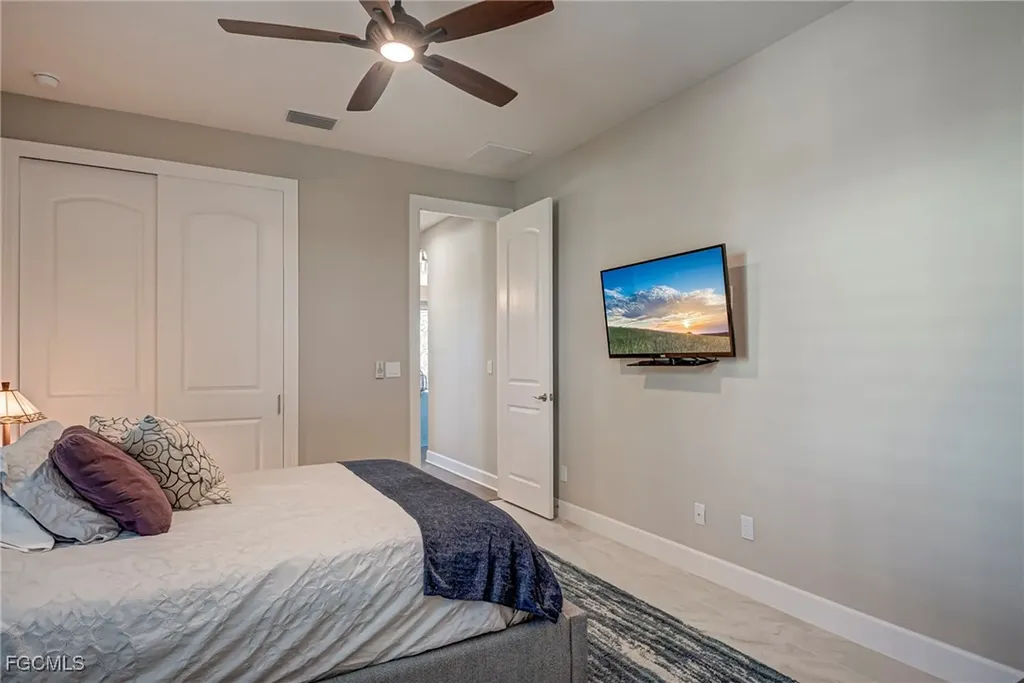 11687 Royal Tee Circle Cape Coral FL 33991