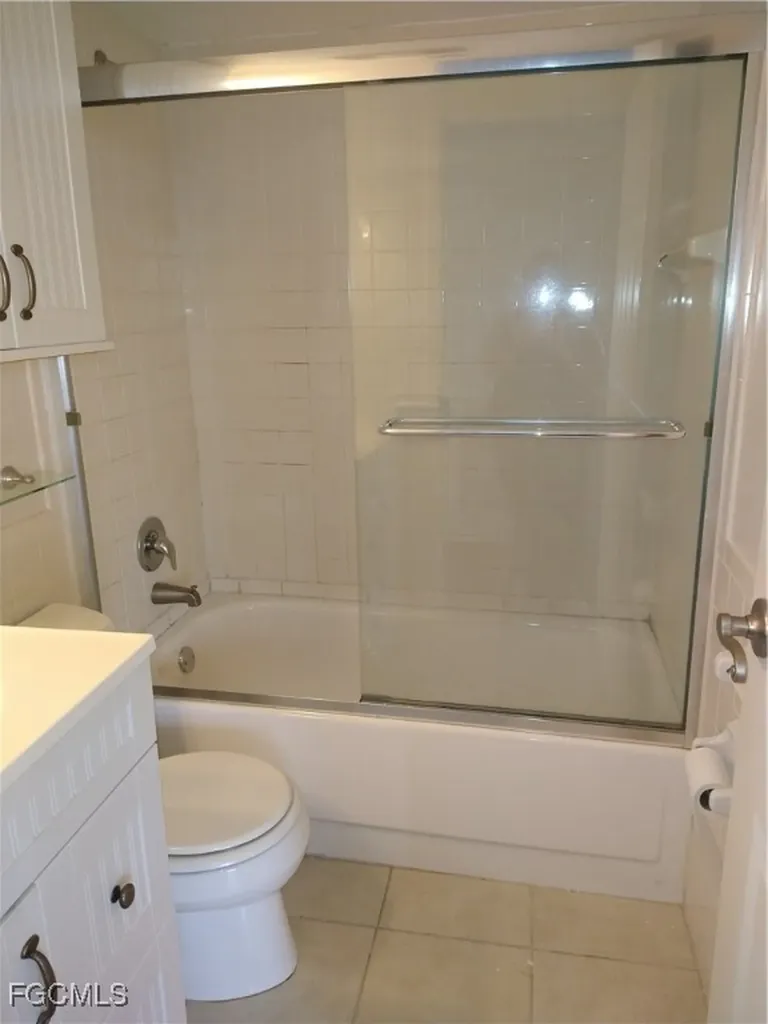 2350 W 1st Street Fort Myers FL 33901