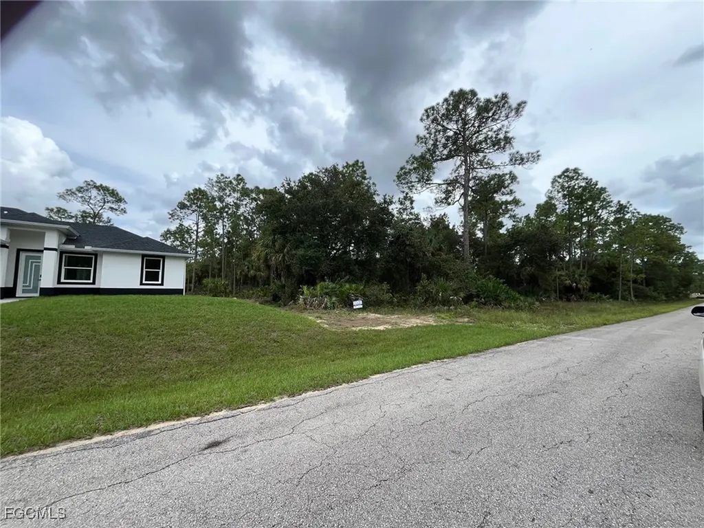 1414 Desoto Avenue Lehigh Acres FL 33972