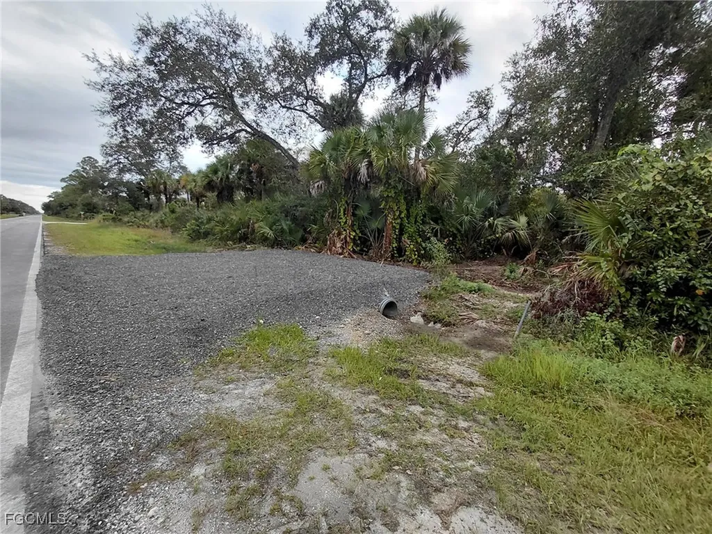184 Hunting Club Avenue Clewiston FL 33440