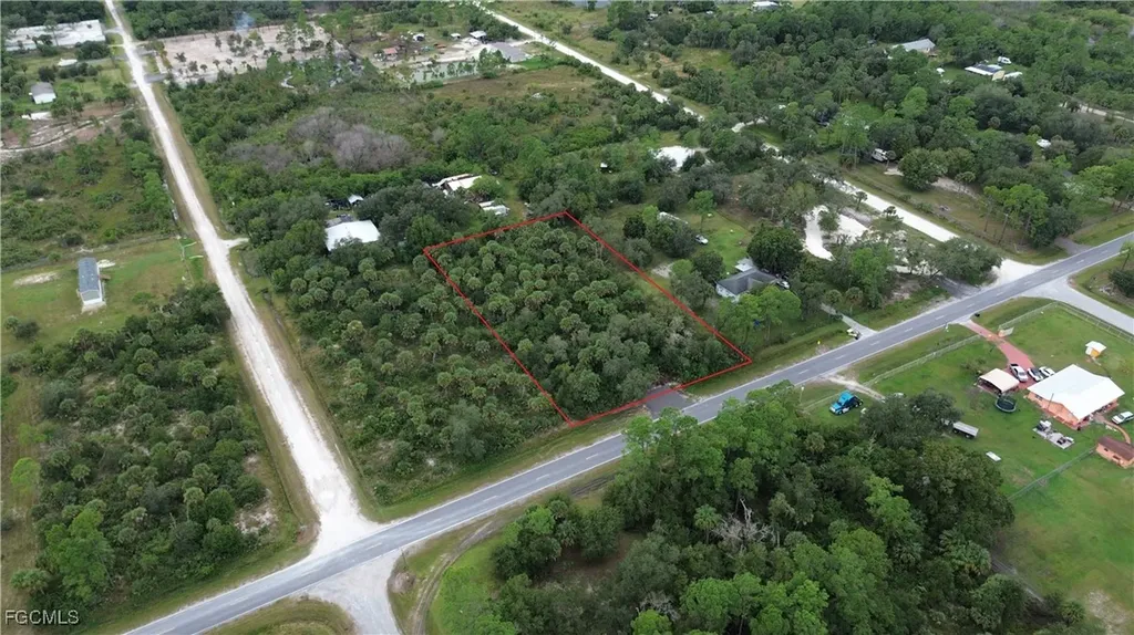 184 Hunting Club Avenue Clewiston FL 33440