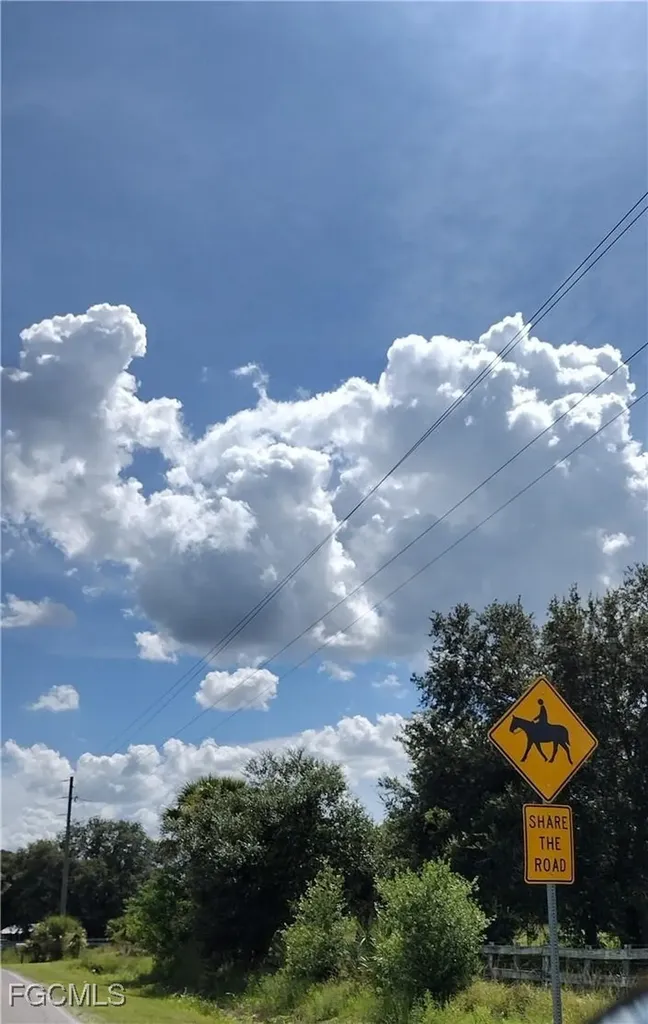 184 Hunting Club Avenue Clewiston FL 33440