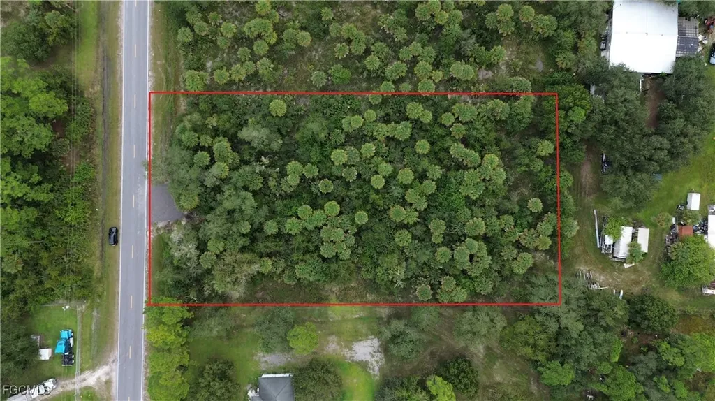 184 Hunting Club Avenue Clewiston FL 33440