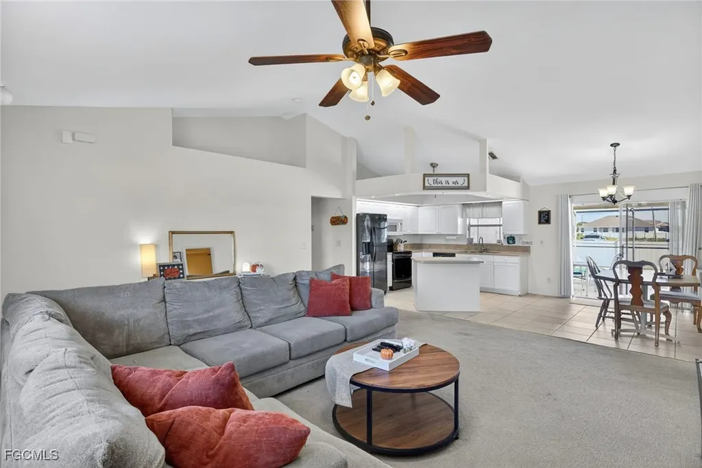 1633 NW 37th Place Cape Coral FL 33993