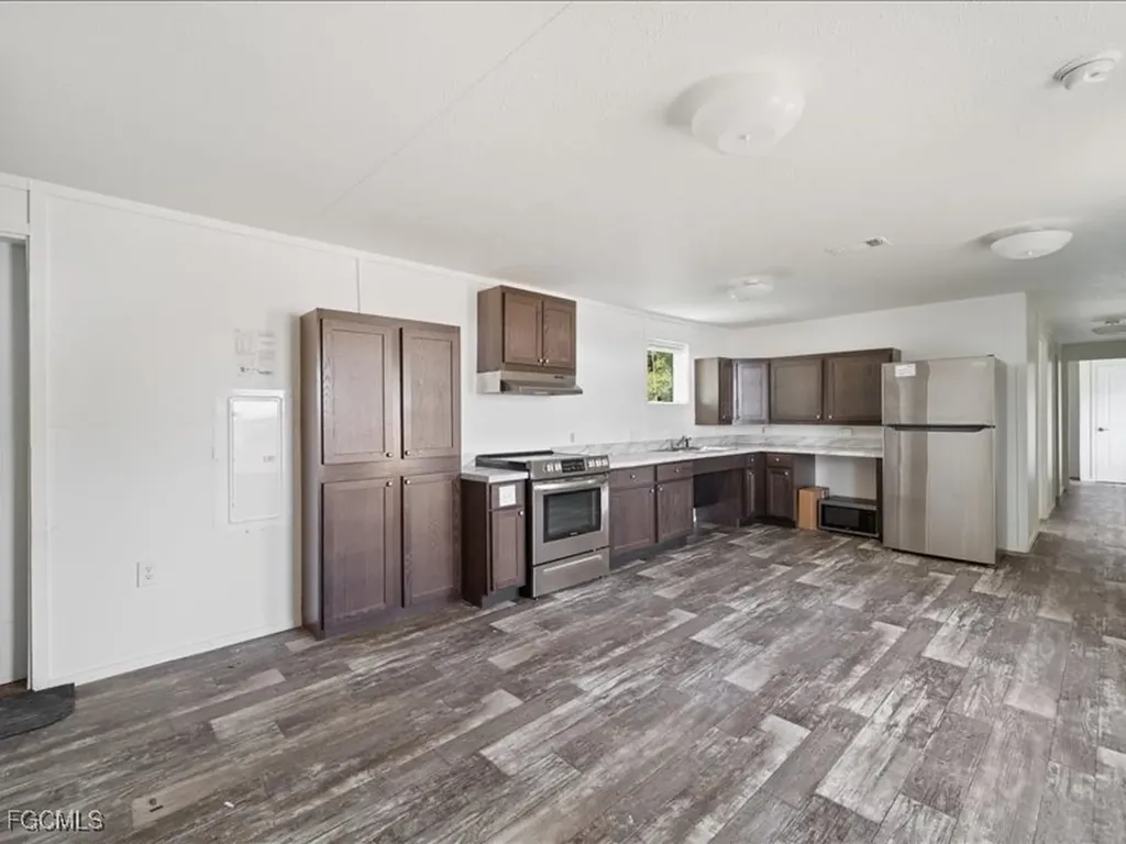 1038 Canopy Lane Moore Haven FL 33471