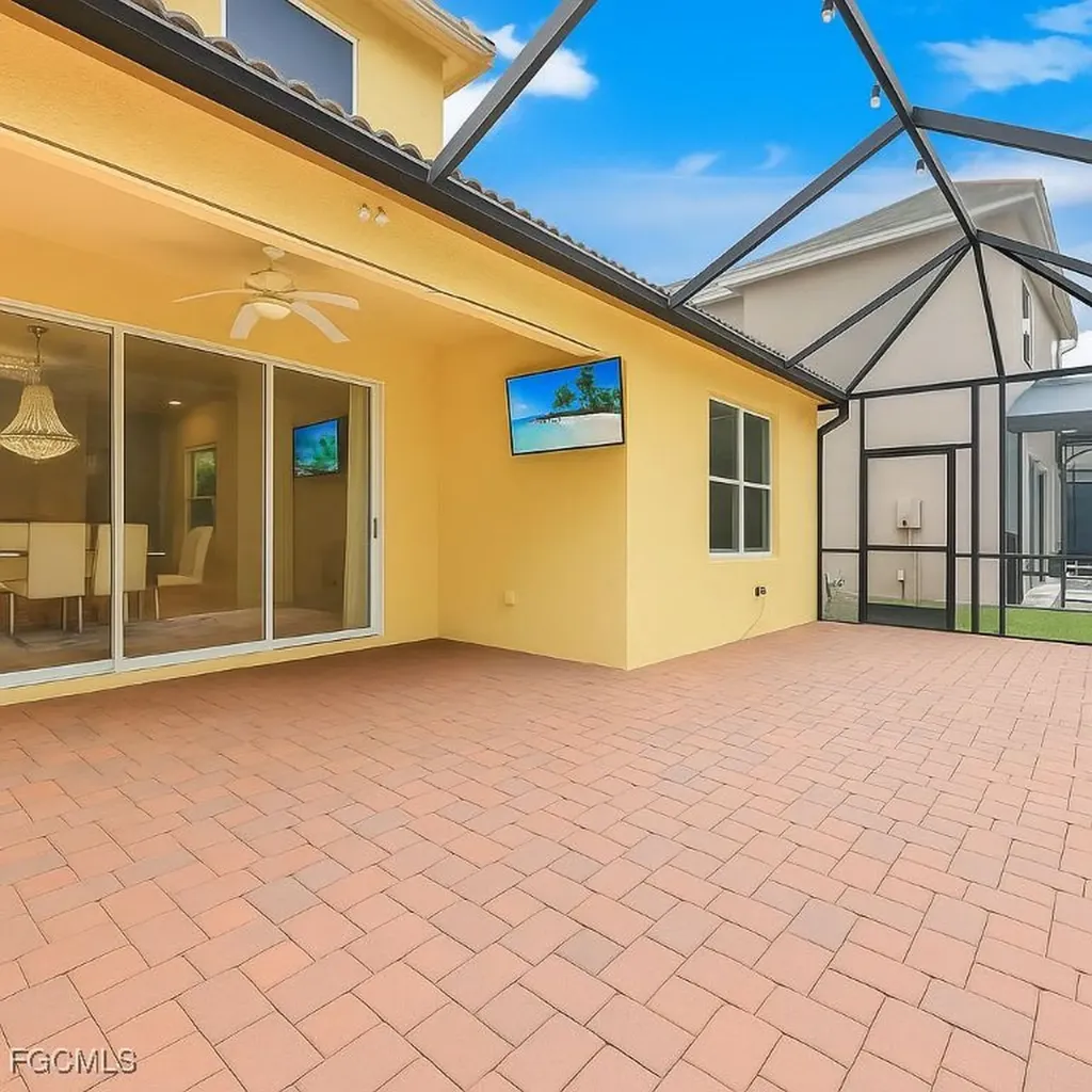 10253 S Silver Palm Drive Estero FL 33928