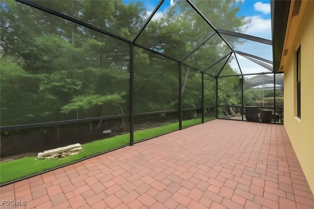 10253 S Silver Palm Drive Estero FL 33928