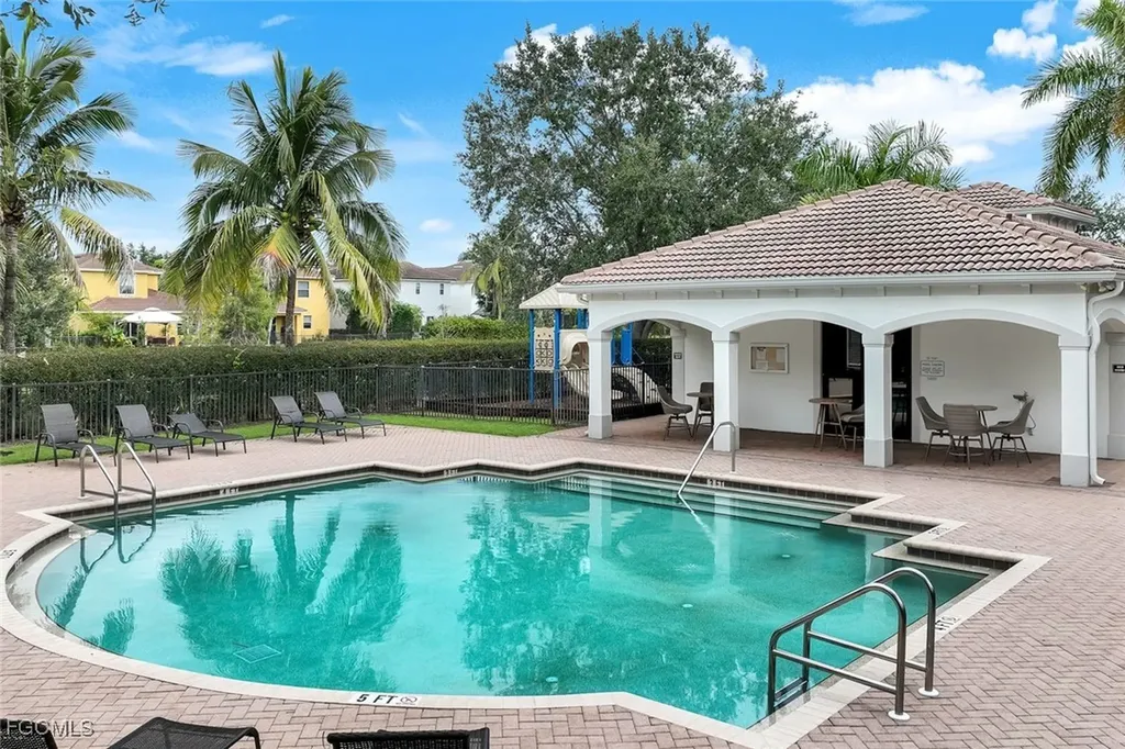 10253 S Silver Palm Drive Estero FL 33928