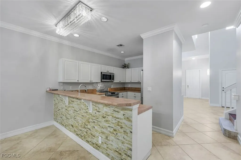 10253 S Silver Palm Drive Estero FL 33928