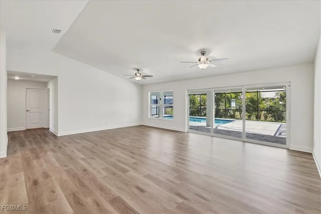 2423 NW 20th Place Cape Coral FL 33993