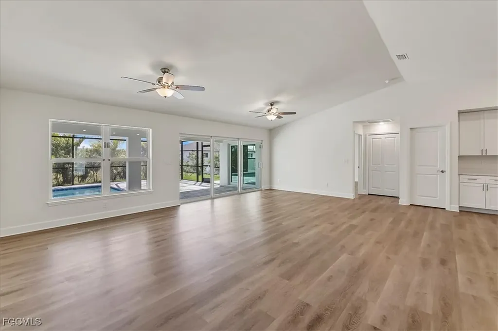 2423 NW 20th Place Cape Coral FL 33993