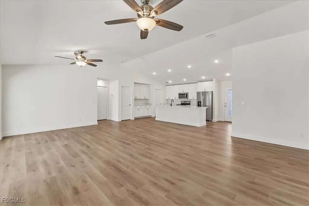 2423 NW 20th Place Cape Coral FL 33993
