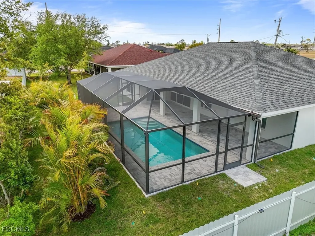 2423 NW 20th Place Cape Coral FL 33993