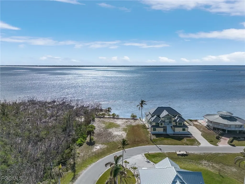 2288 Macadamia Lane St. James City FL 33956