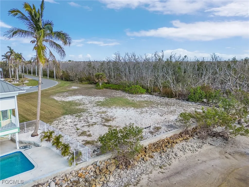 2288 Macadamia Lane St. James City FL 33956