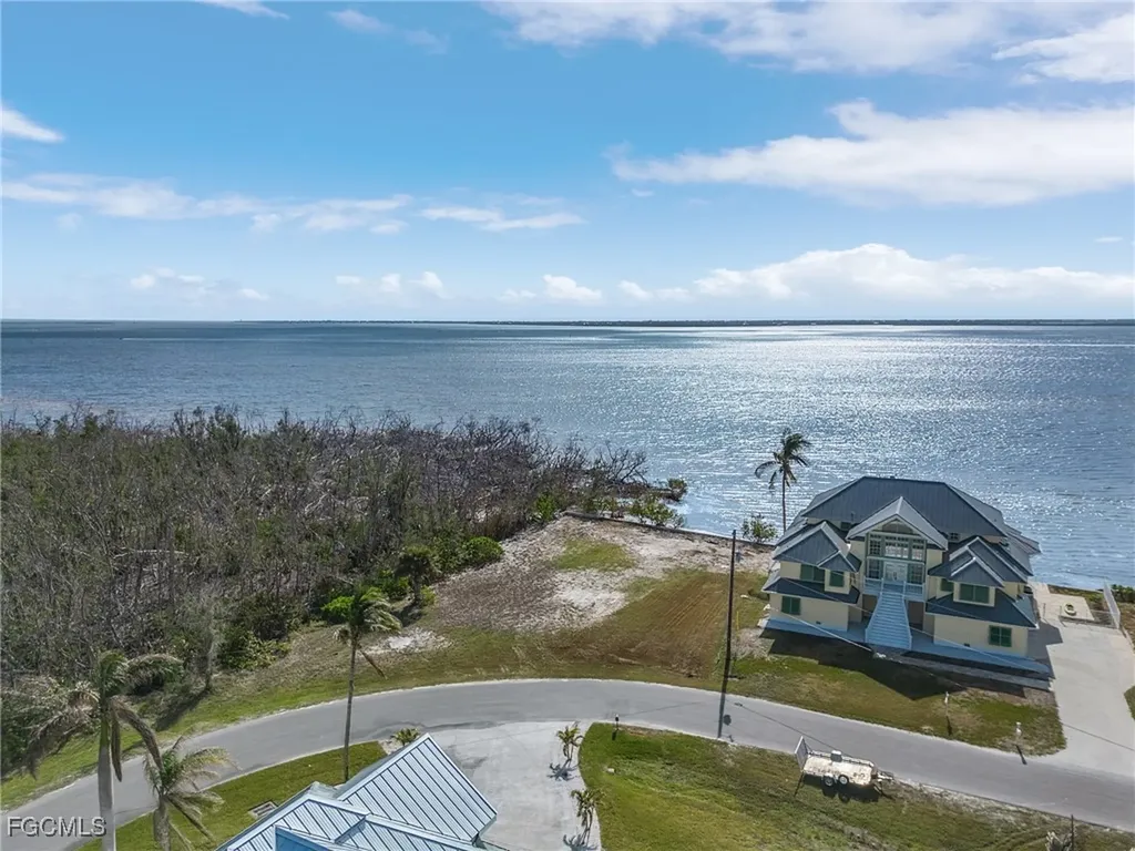 2288 Macadamia Lane St. James City FL 33956