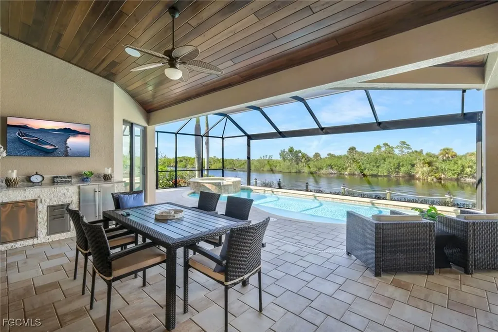 4223 NW 13th Street Cape Coral FL 33993