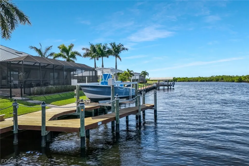 4223 NW 13th Street Cape Coral FL 33993