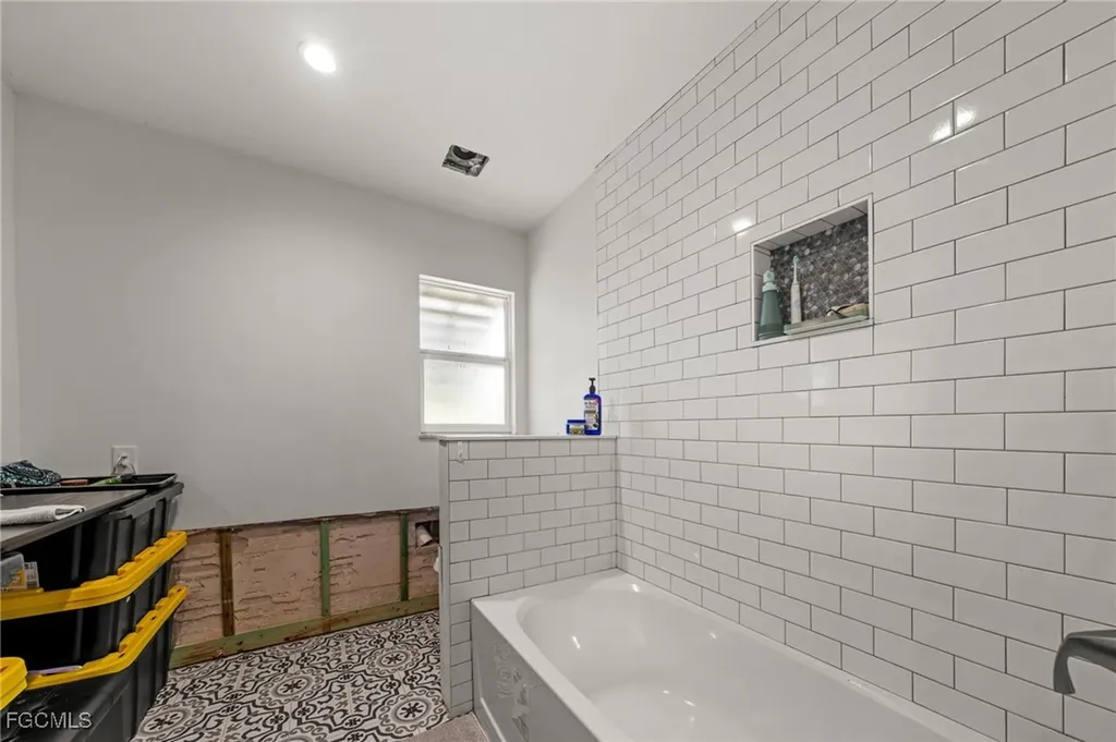 13833 River Forest Drive Fort Myers FL 33905