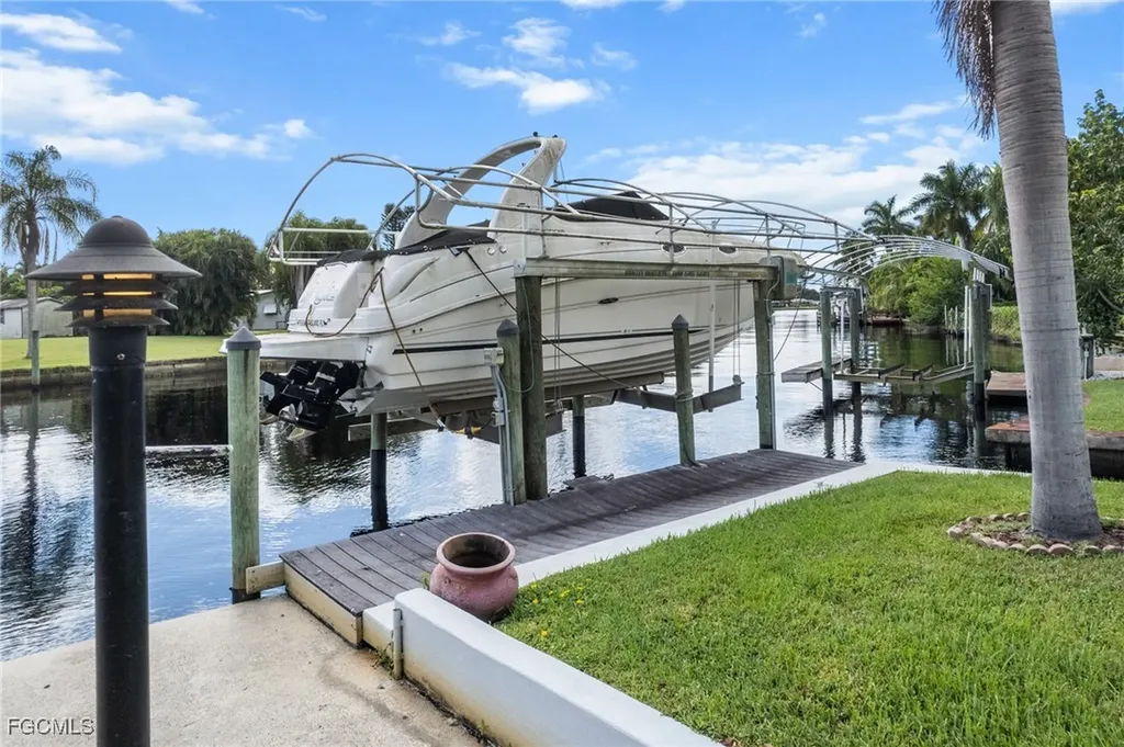 13833 River Forest Drive Fort Myers FL 33905