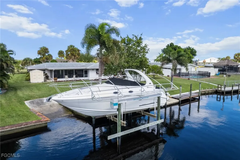 13833 River Forest Drive Fort Myers FL 33905