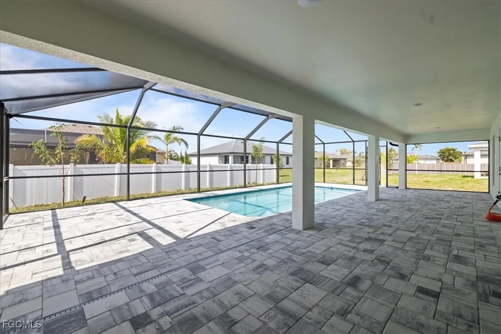 1902 NW 19th Place Cape Coral FL 33993