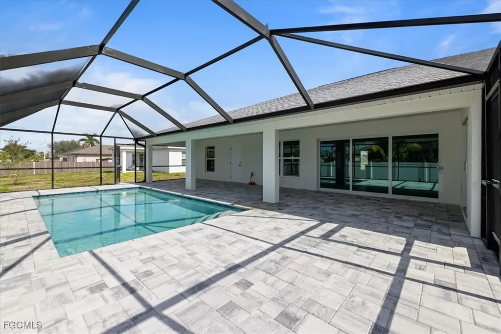 1902 NW 19th Place Cape Coral FL 33993