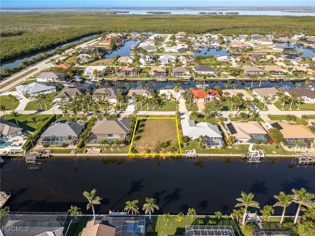 4113 SW 28th Place Cape Coral FL 33914