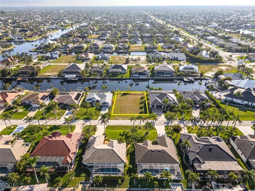 4113 SW 28th Place Cape Coral FL 33914