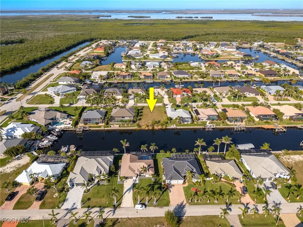 4113 SW 28th Place Cape Coral FL 33914