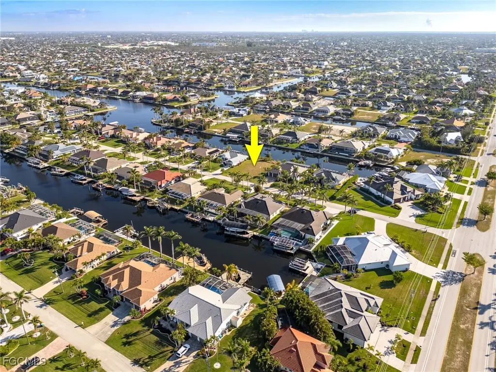 4113 SW 28th Place Cape Coral FL 33914
