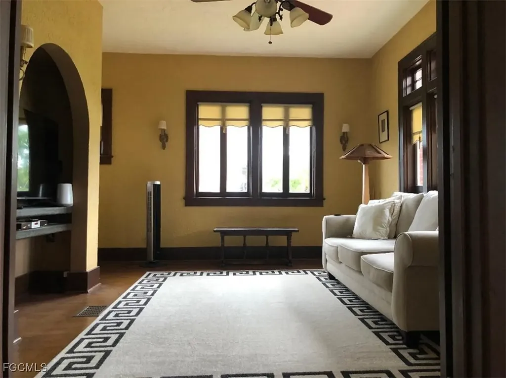 1249 Osceola Drive Fort Myers FL 33901