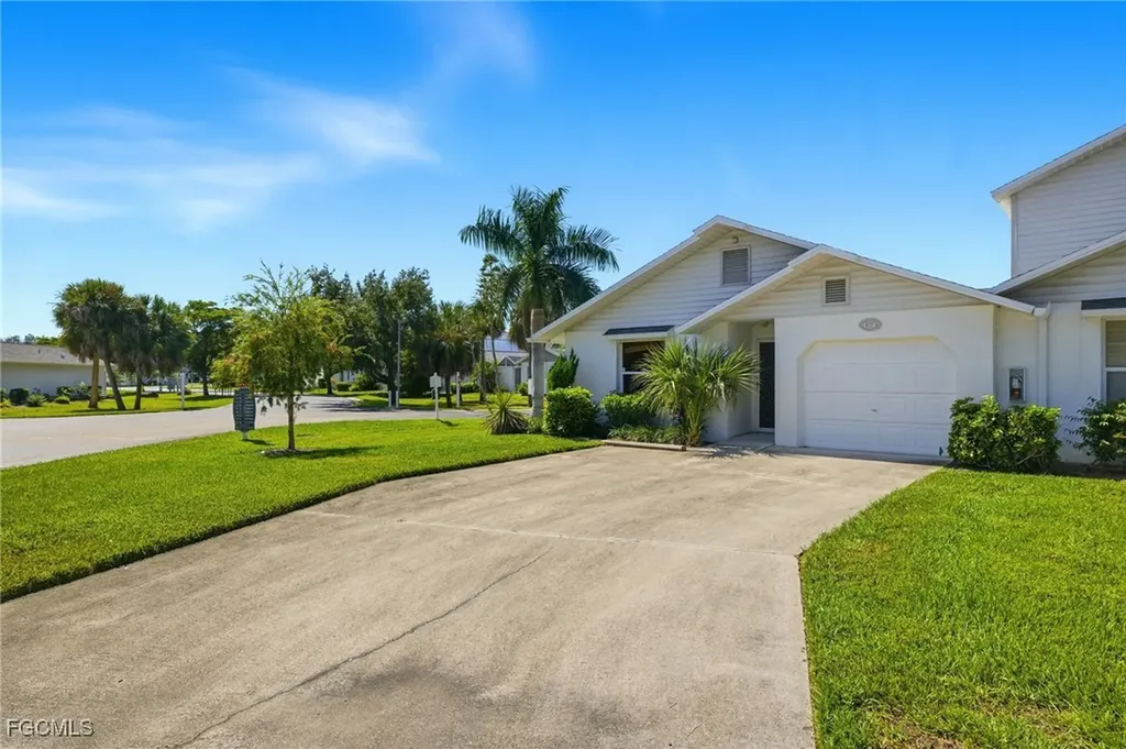13670 Abbey Drive Fort Myers FL 33919