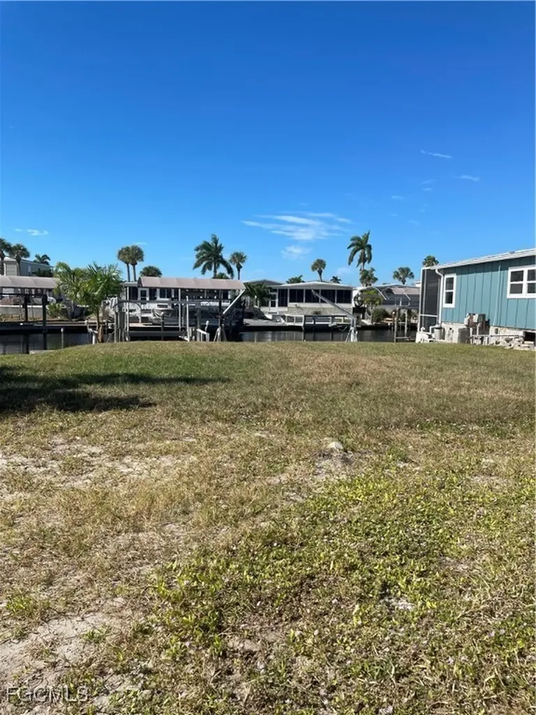 17720 Peppard Drive Fort Myers Beach FL 33931
