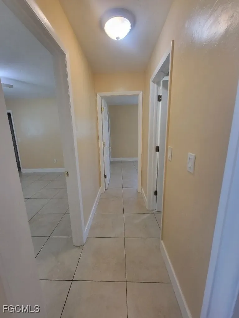 2505 E 2nd Street Lehigh Acres FL 33936