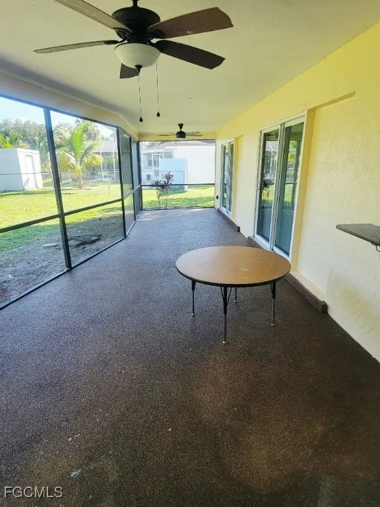 2505 E 2nd Street Lehigh Acres FL 33936