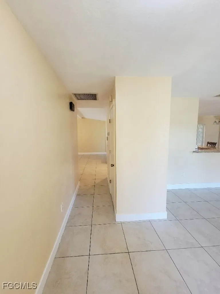 2505 E 2nd Street Lehigh Acres FL 33936