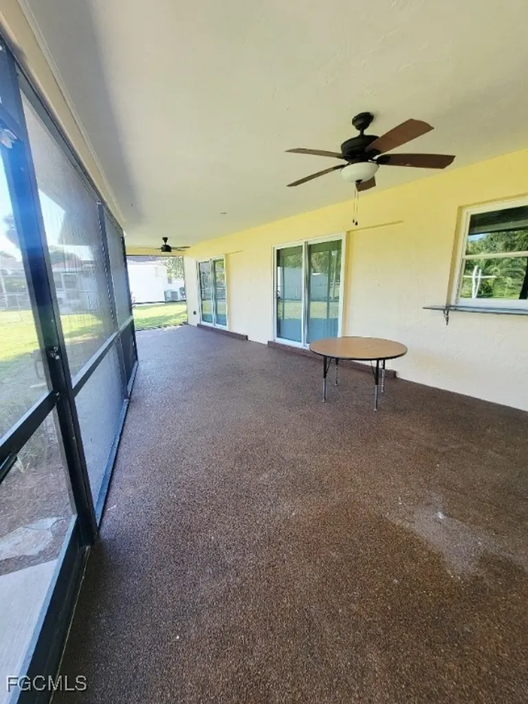 2505 E 2nd Street Lehigh Acres FL 33936