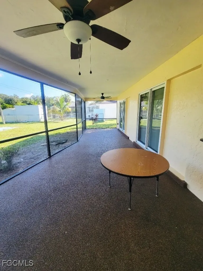 2505 E 2nd Street Lehigh Acres FL 33936