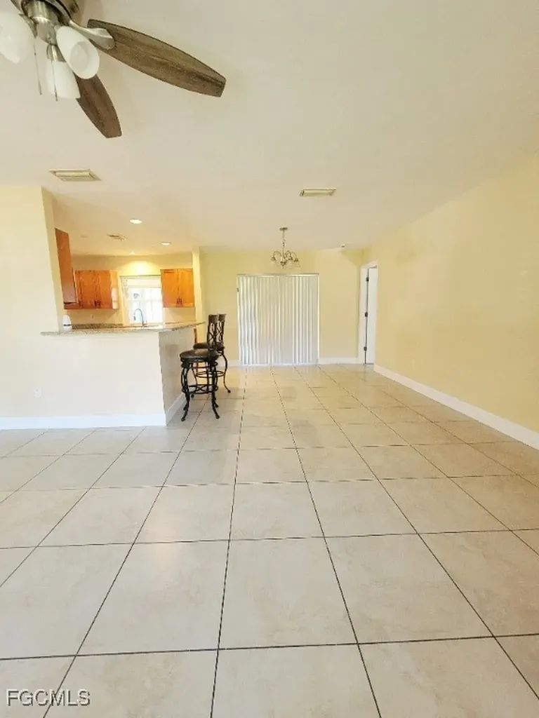 2505 E 2nd Street Lehigh Acres FL 33936