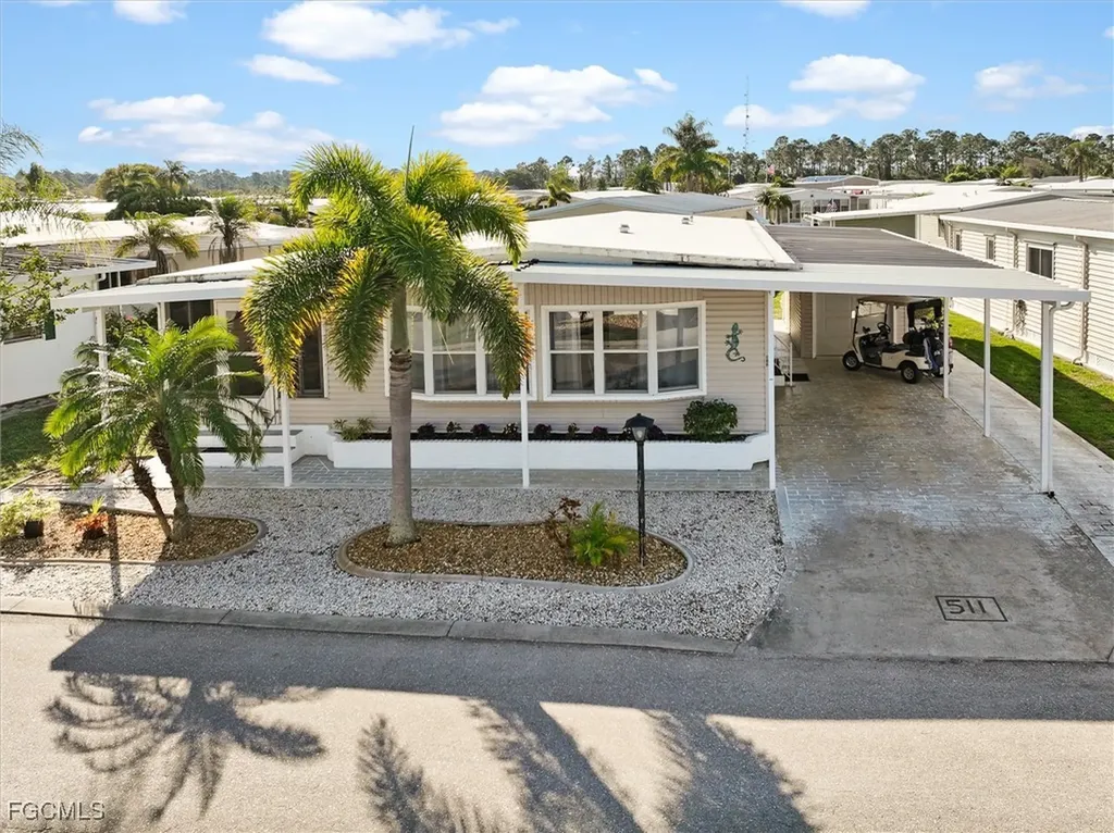 511 Crampton Lane North Fort Myers FL 33903