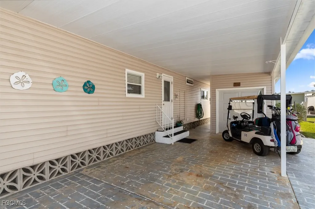 511 Crampton Lane North Fort Myers FL 33903