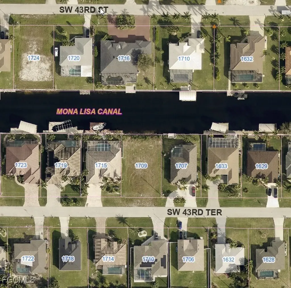 1709 SW 43rd Terrace Cape Coral FL 33914