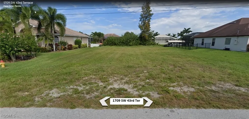 1709 SW 43rd Terrace Cape Coral FL 33914