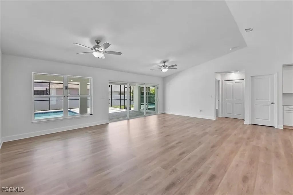 2203 NW 9th Avenue Cape Coral FL 33993