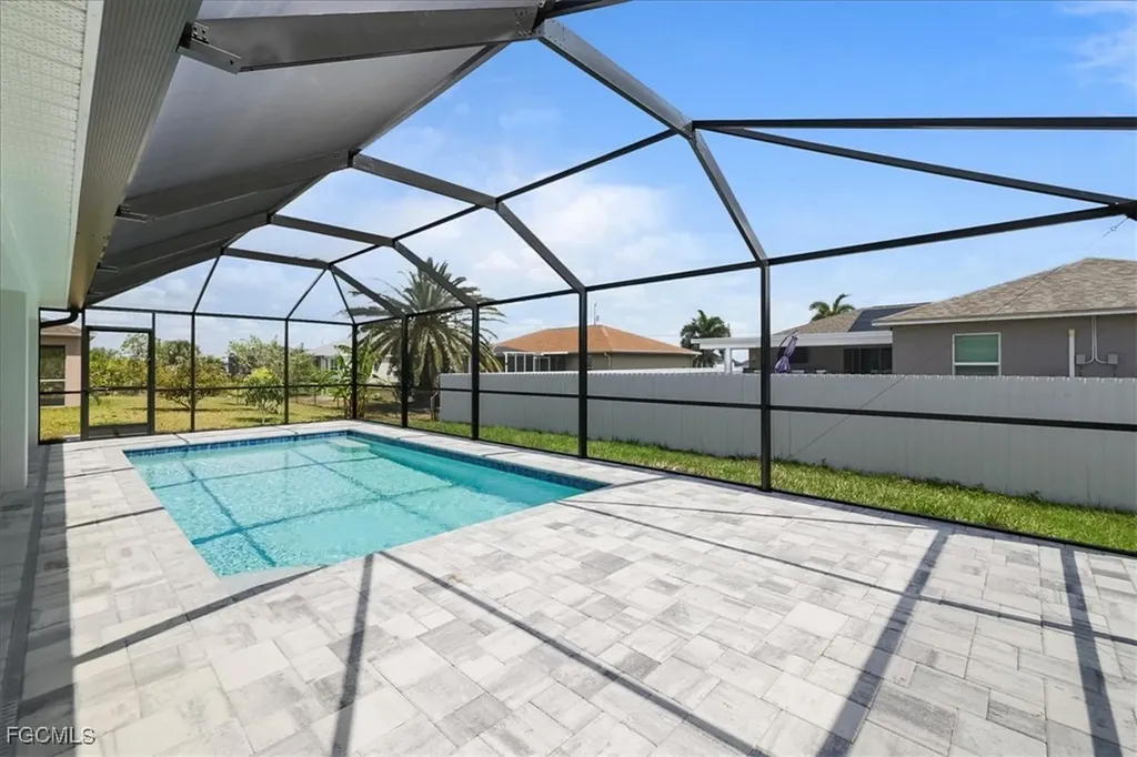 2203 NW 9th Avenue Cape Coral FL 33993