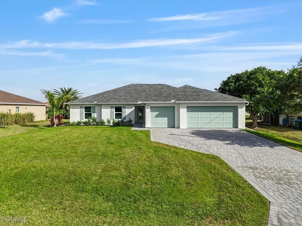 2203 NW 9th Avenue Cape Coral FL 33993