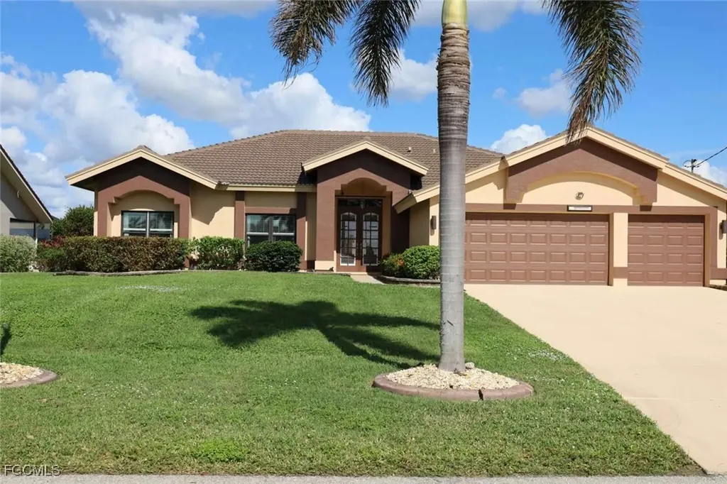 1157 SW 44th Street Cape Coral FL 33914